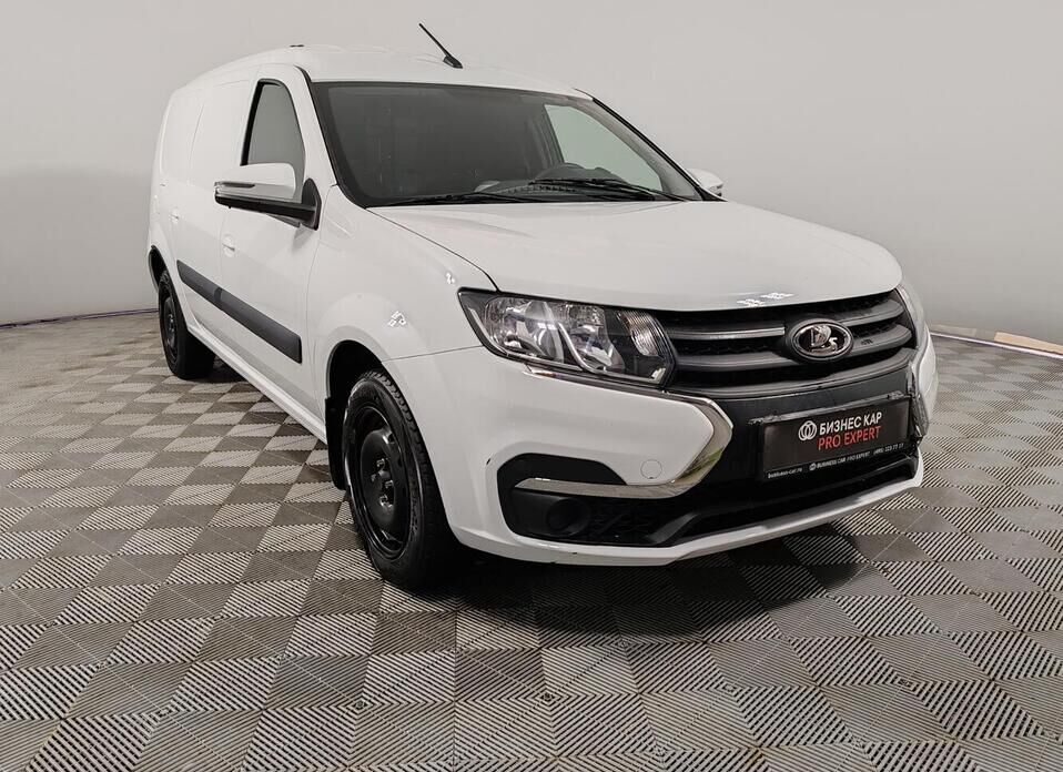 LADA (ВАЗ) Largus, I Рестайлинг 1.6 MT (106 л.с.)