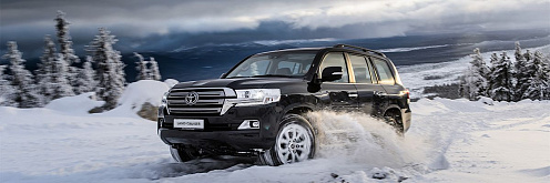 Toyota Land Cruiser 200: Легенда бездорожья