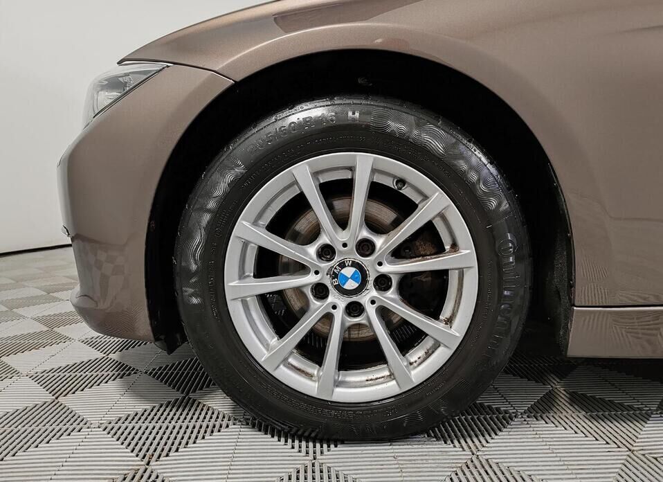BMW 3 серии, VI (F3x) 320i 2.0 AT (184 л.с.)
