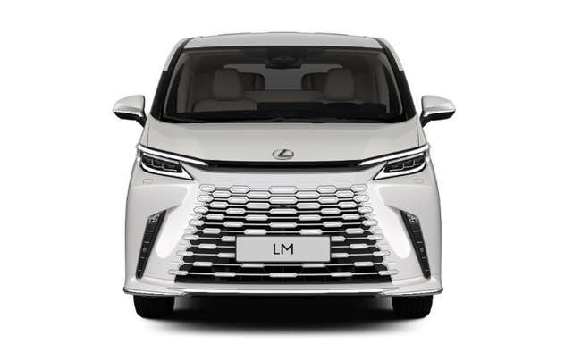 Lexus LM №1